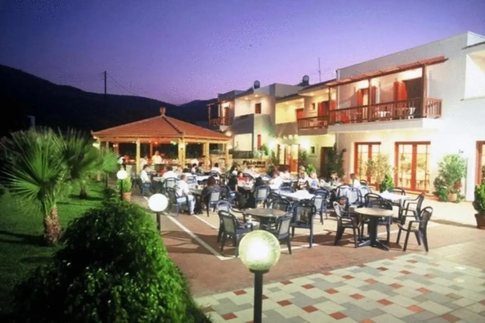 Paloma Garden-Corina Hotel