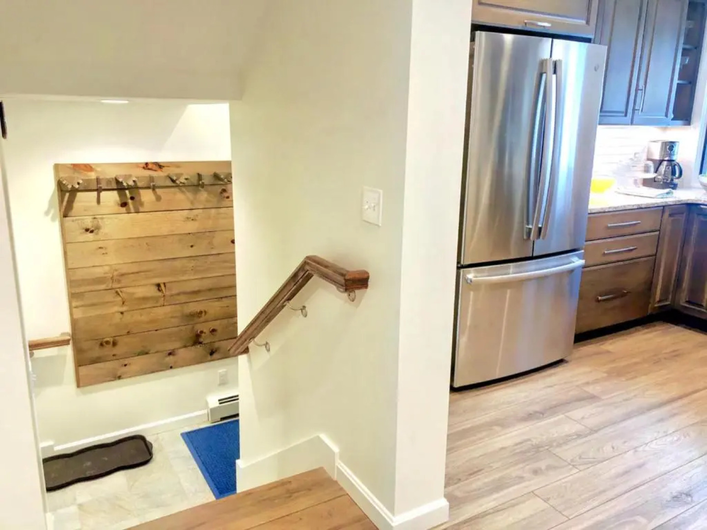 R5 Completely renovated Bretton Woods condo AC unbeatable SKI-IN SKI-OUT location Fast wifi