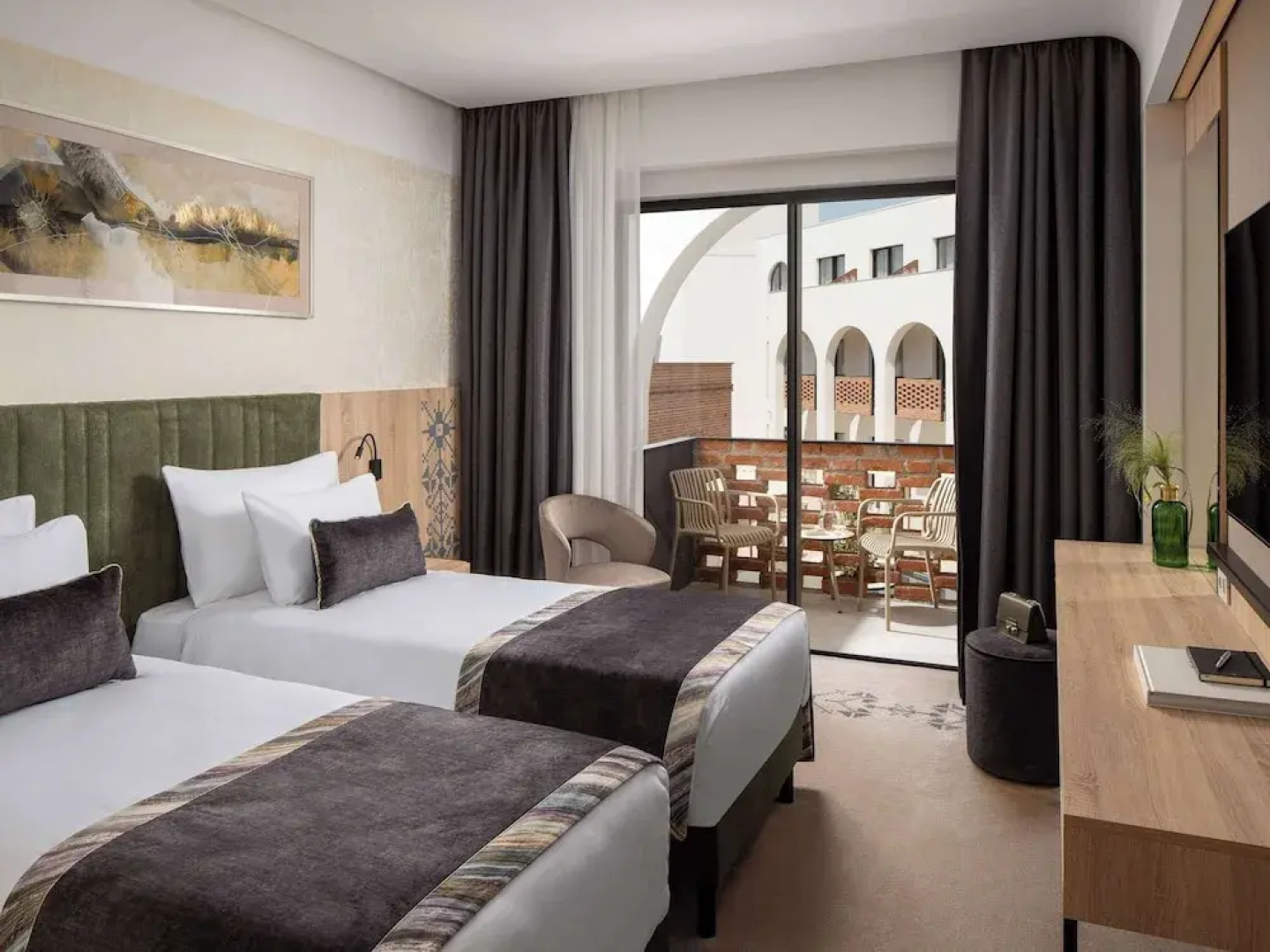 Mercure Conacul Cozieni