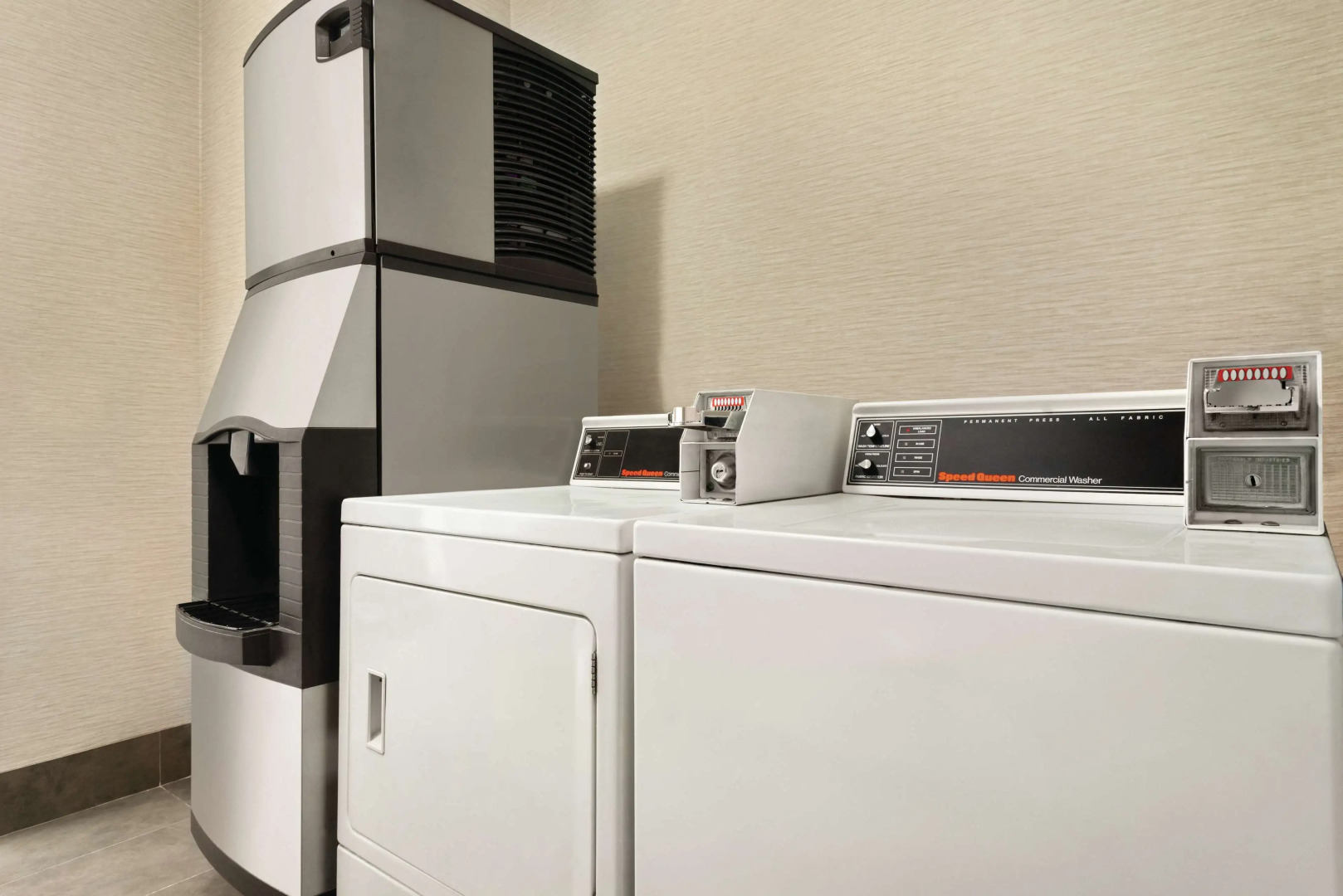 Hampton Inn & Suites Ft. Wayne-North