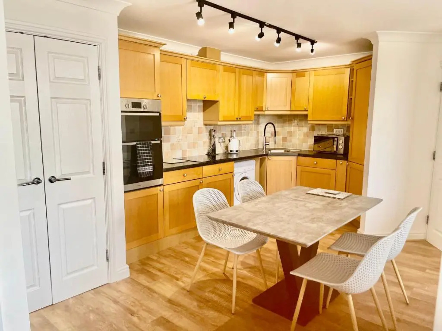 Pochin House Collections