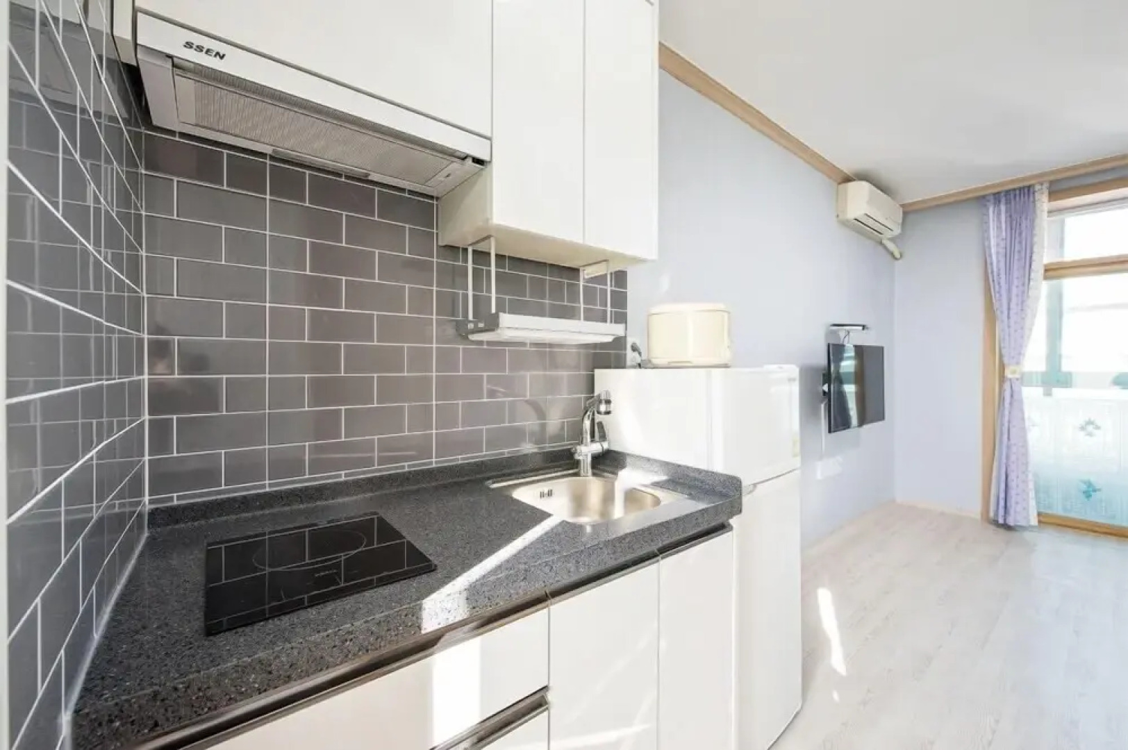 Persimmon Tree Pension