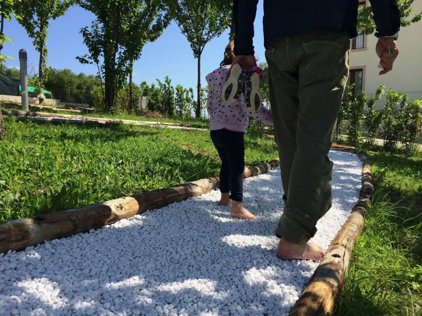 Modern Holiday Home in Pedaso with Pool