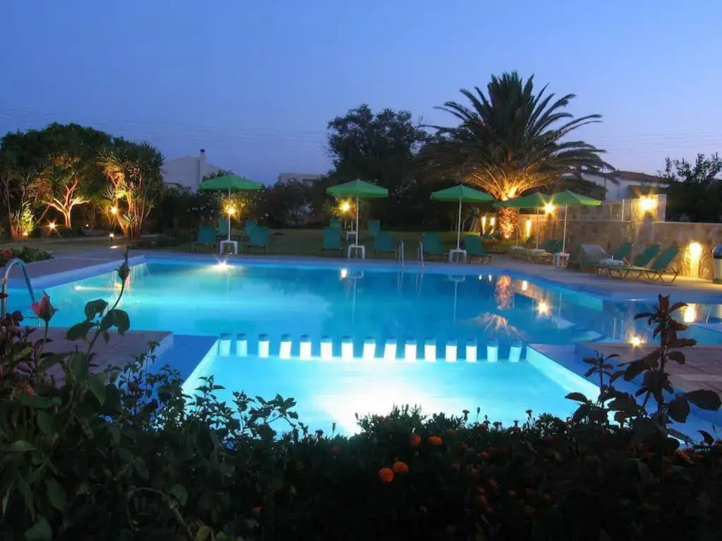 Androulakis Apartments