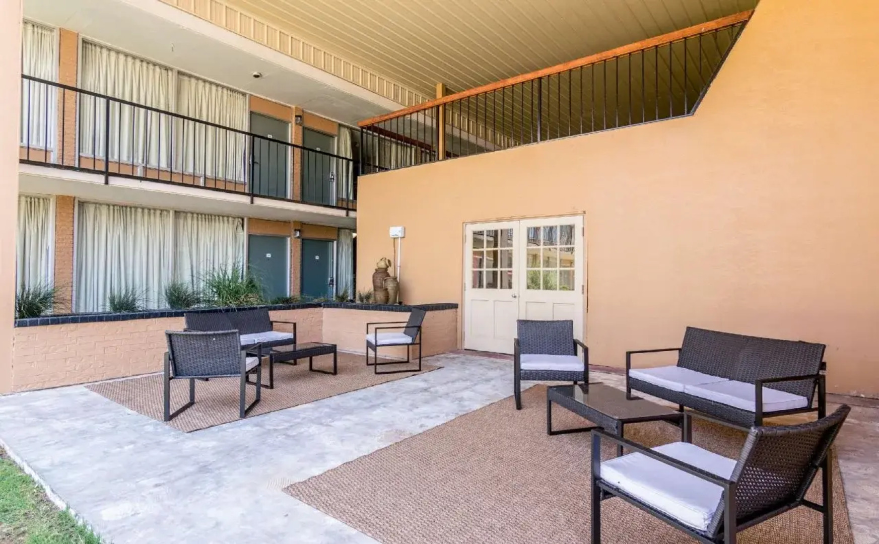 Americas Best Value Inn Shawnee