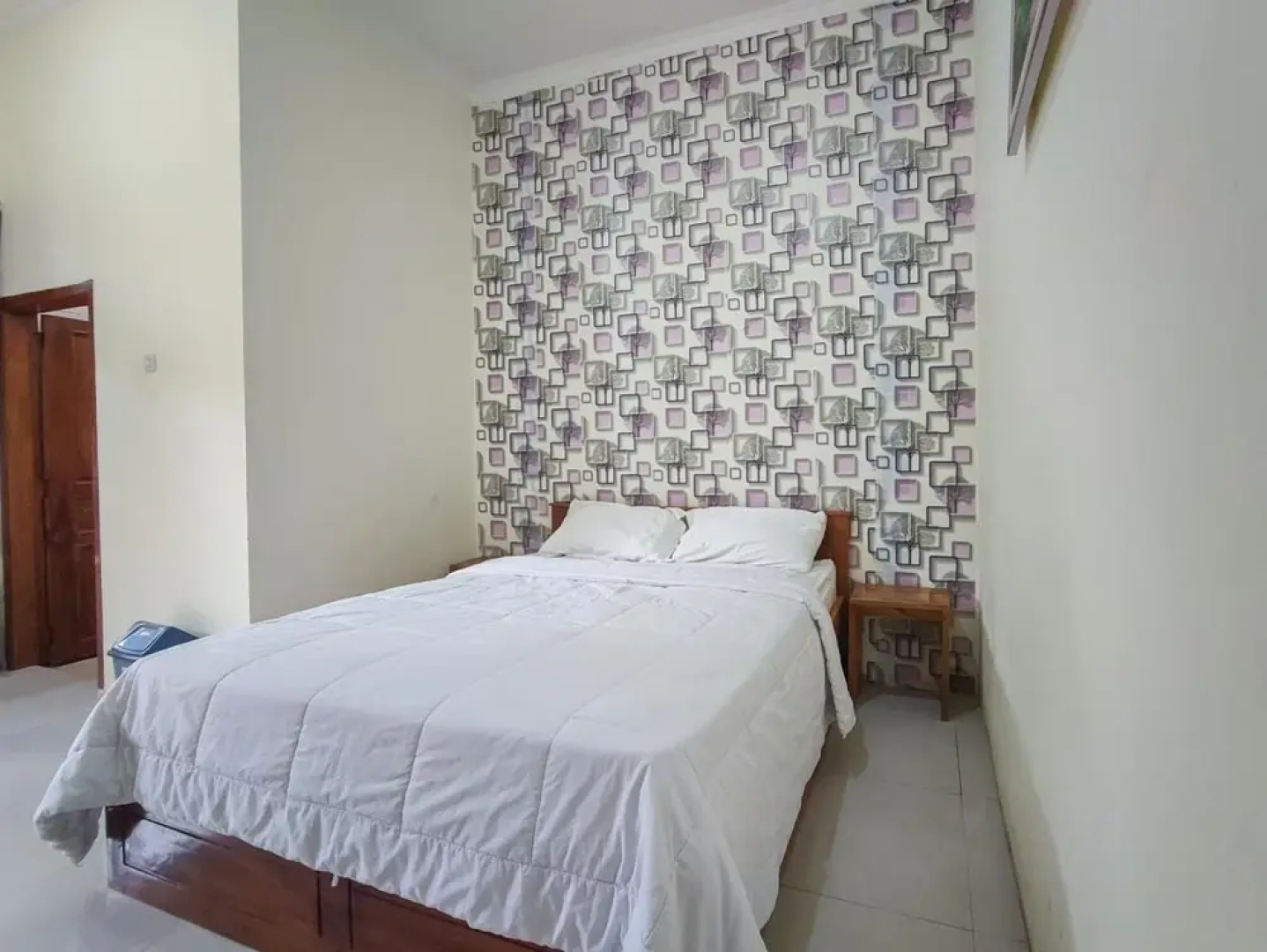 RedDoorz @ Tanakatto Homestay Waikabubak