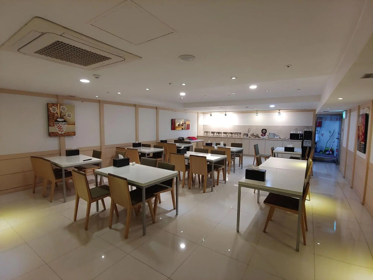 Orsay Business Hotel