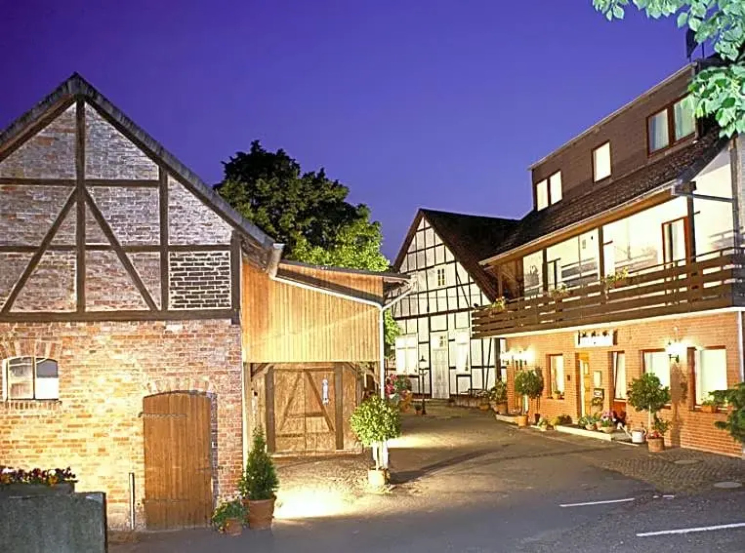 Landgasthaus & Hotel Lindenhof