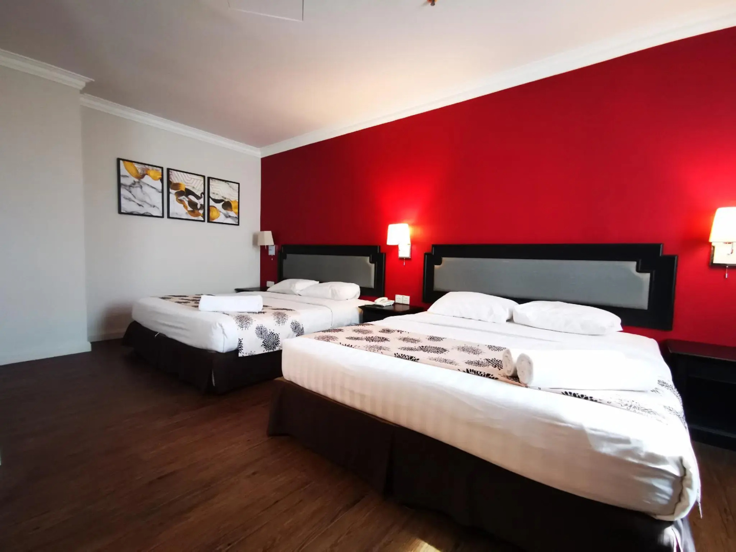 Regalodge Hotel & Spa