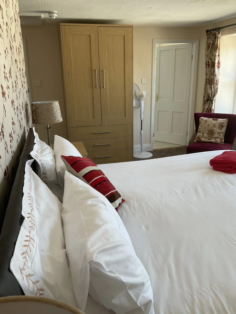 Number 52 Bed & Breakfast