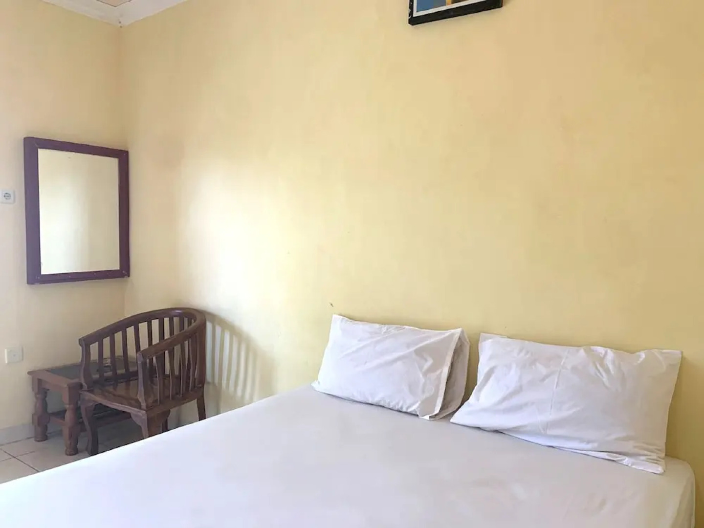 Hotel O Wisma Phinisi Syariah Near Mall of Pinrang Sejahtera