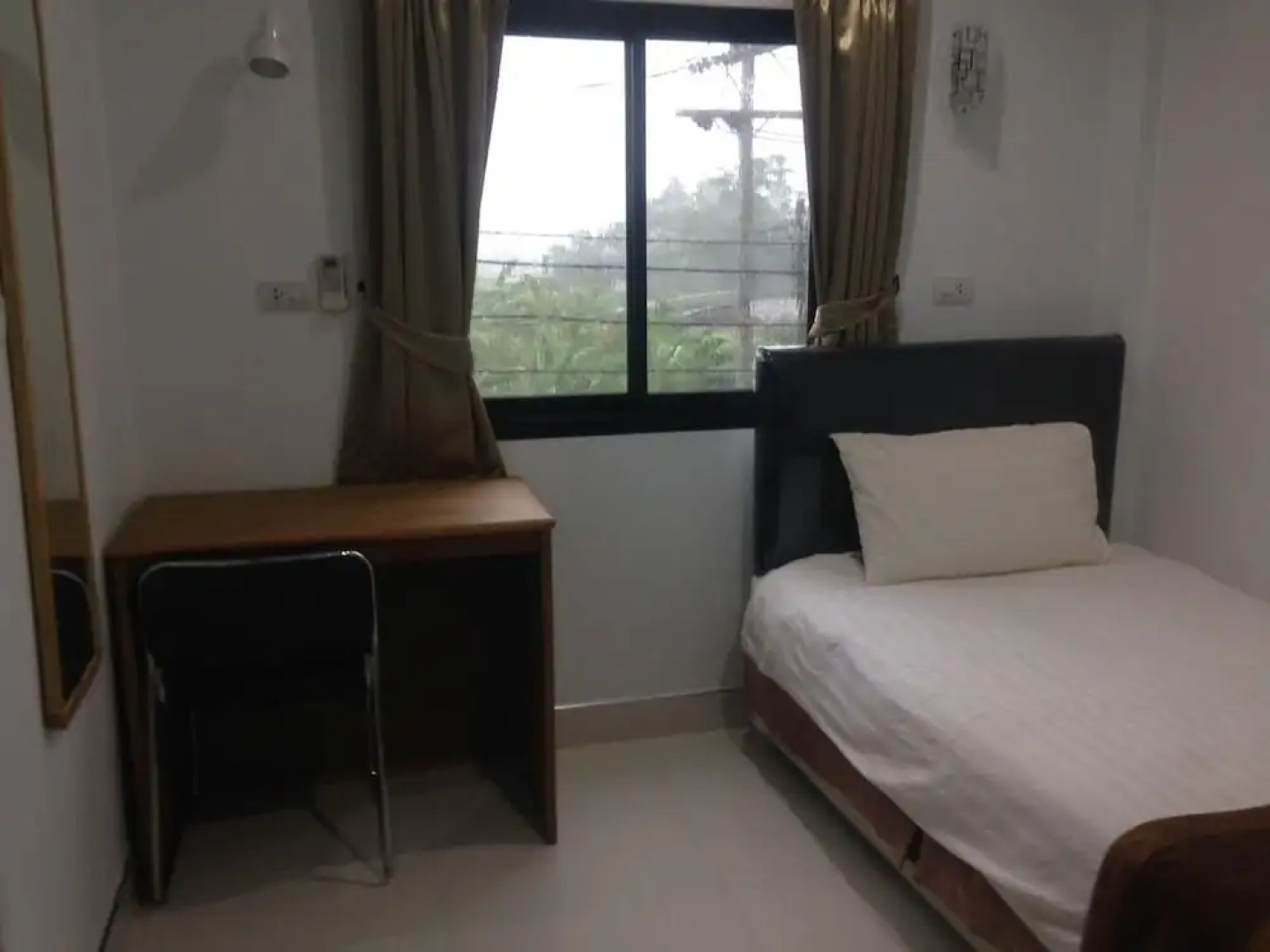 Smile Home Bed & Breakfast Trang