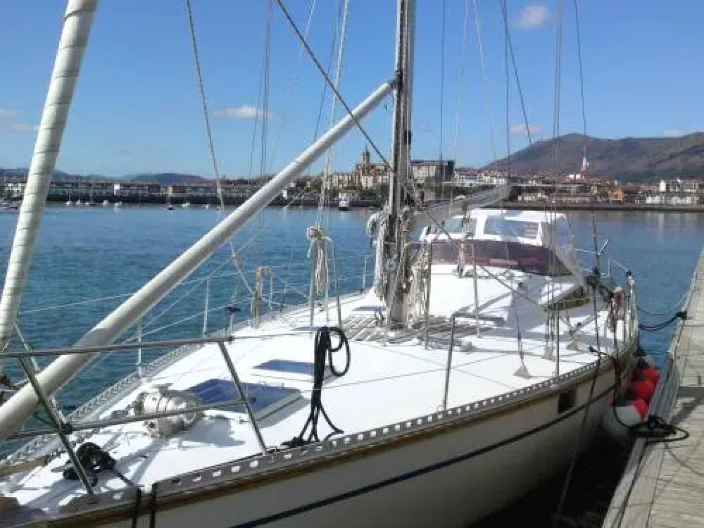 Bateau DHôtes Fisaloey