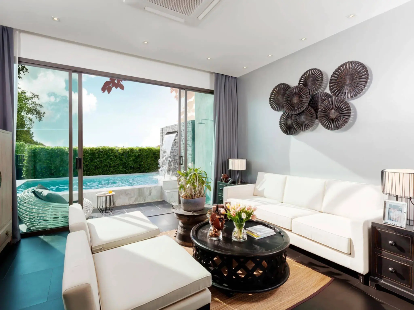 The 8 Pool Villa