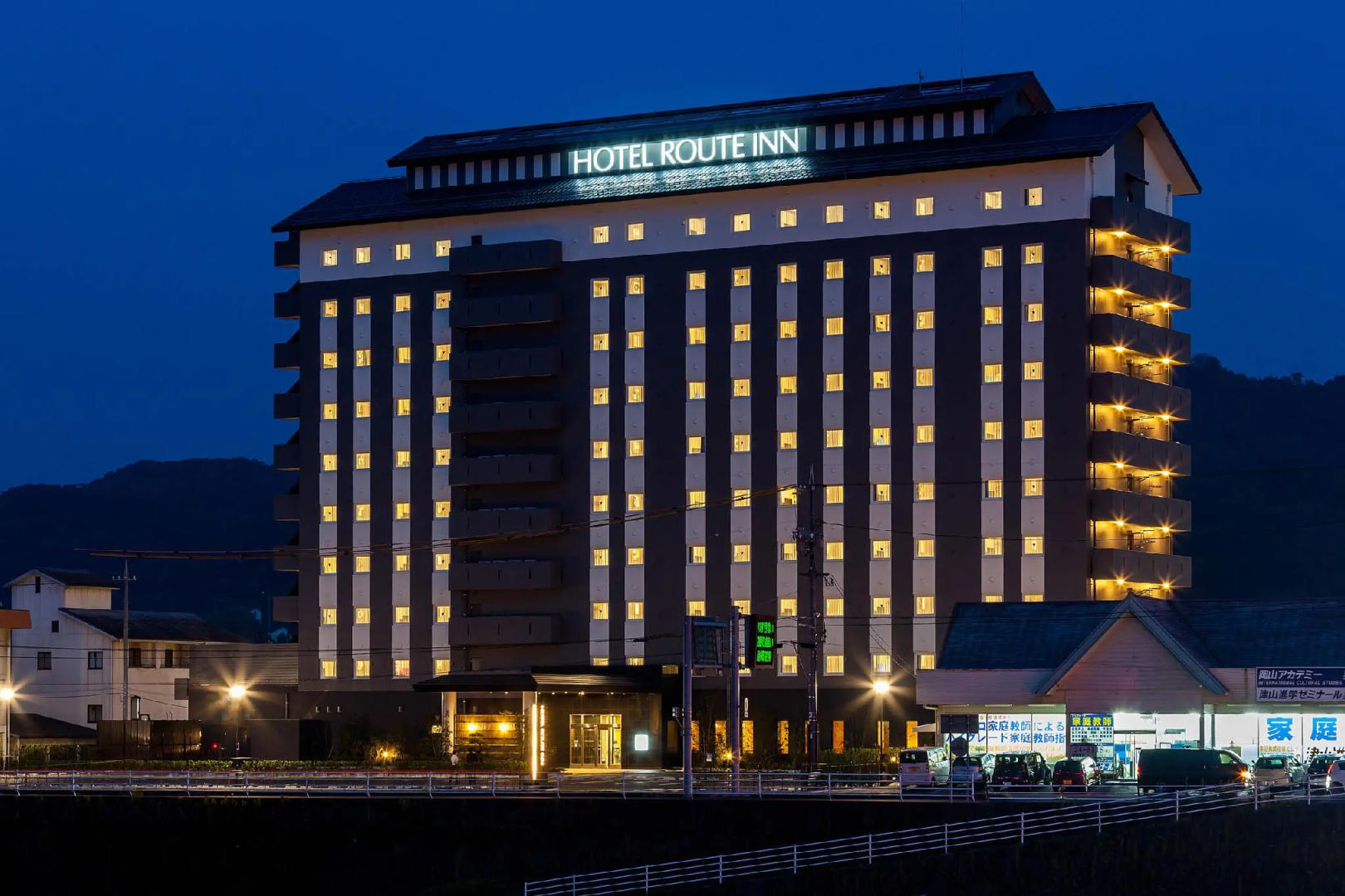 Hotel Route Inn Tsuyama Ekimae