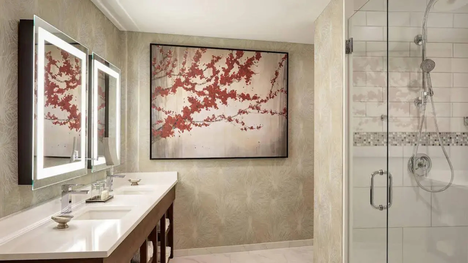 Renaissance New Orleans Arts Warehouse District Hotel