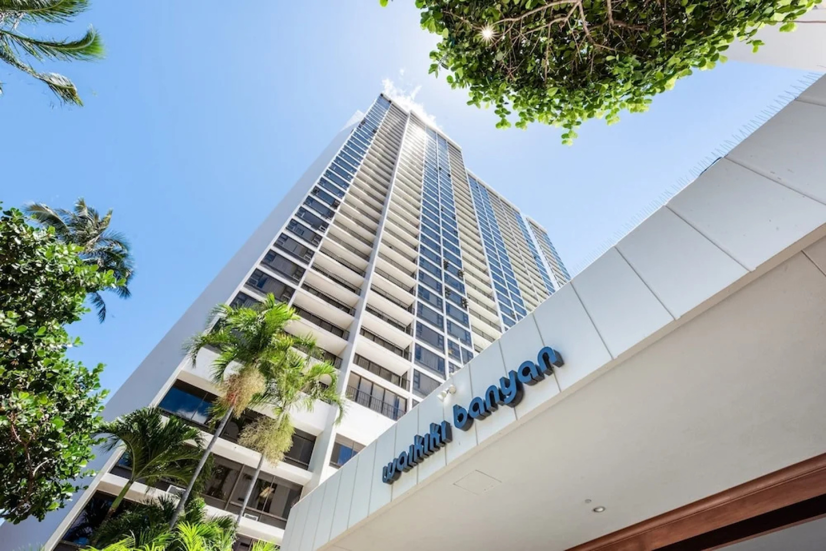 Waikiki Banyan #2801-1 by RedAwning