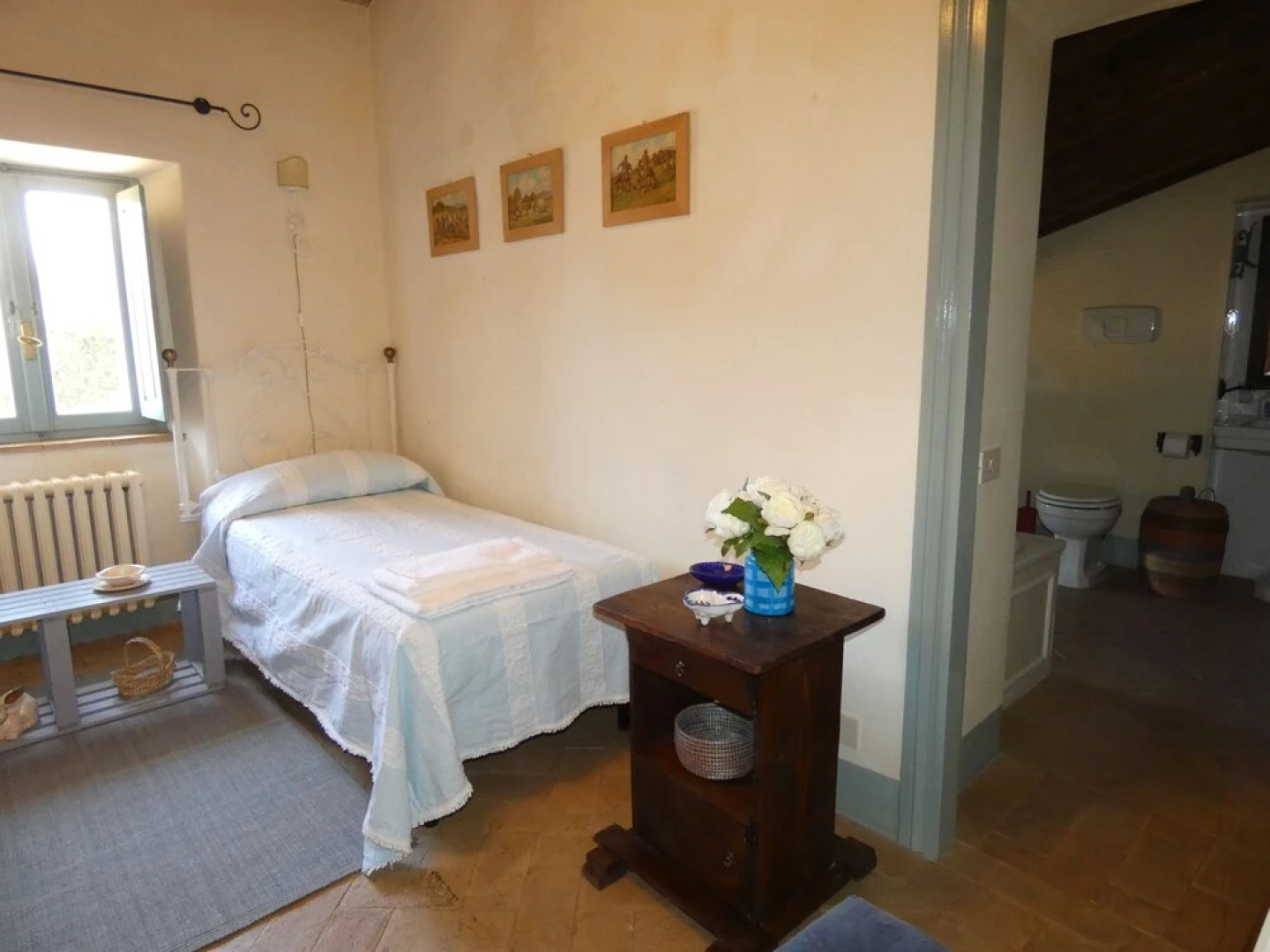 SCAPPO IN UMBRIA, Casale Monti