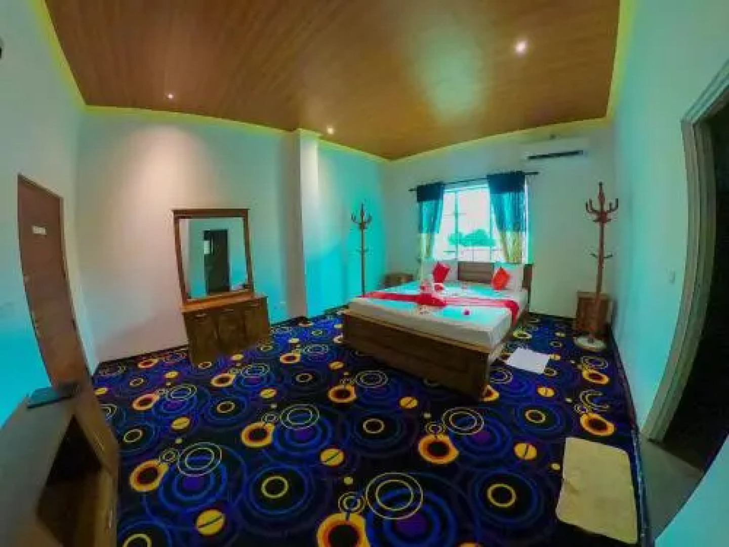 Aurora Banquet and Hotel