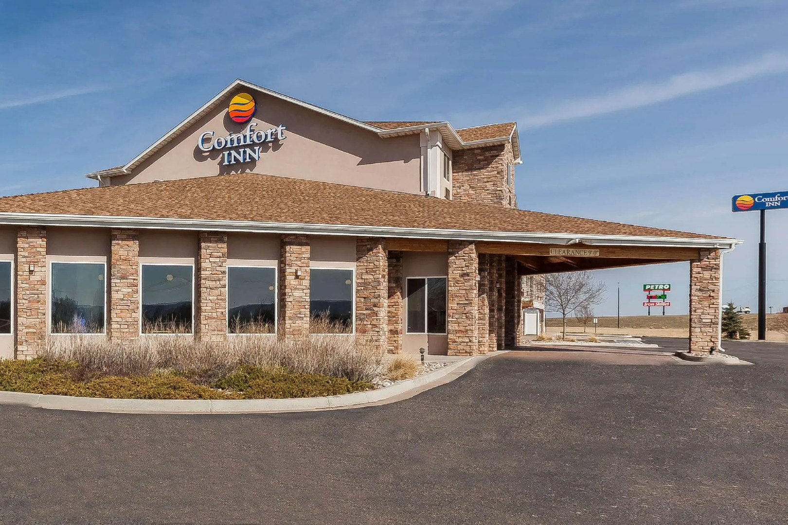 Comfort Inn & Suites Near University of Wyoming