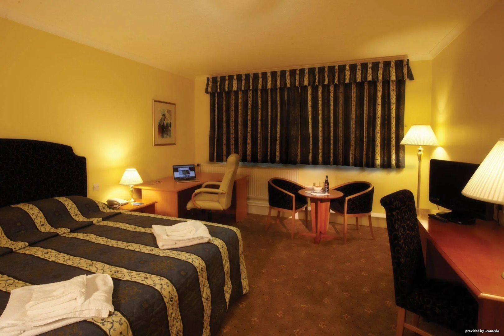 Tiverton Hotel Lounge & Venue