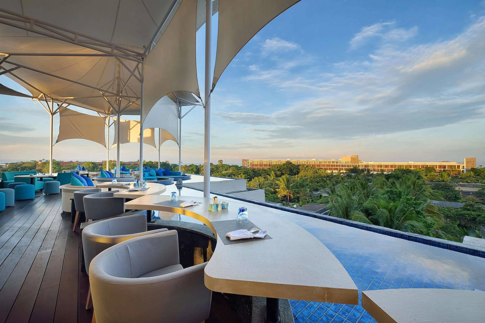 de Vins Sky Hotel Seminyak
