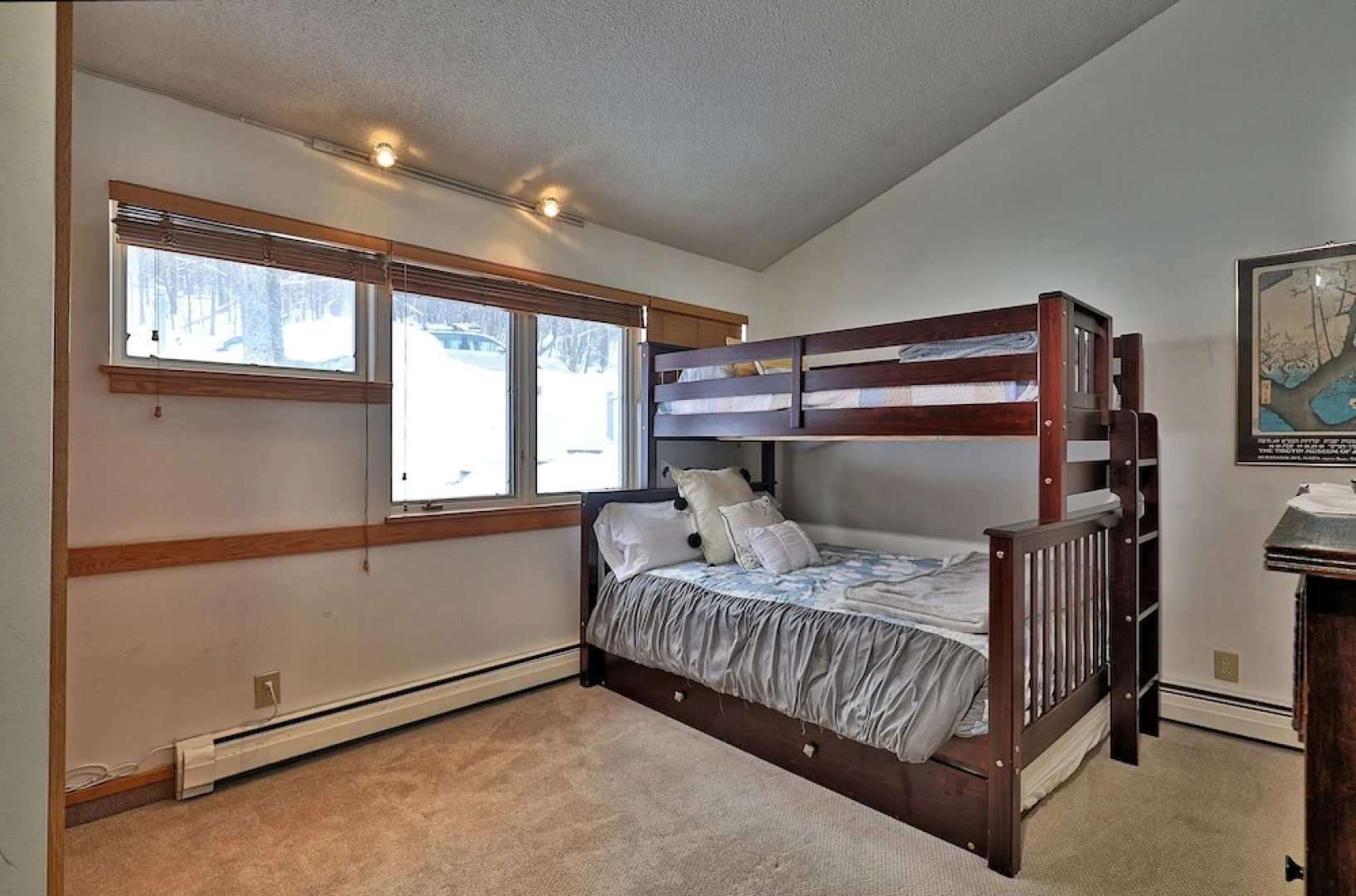 The Woods D2 Light And Airy Killington Condo Amazing Location