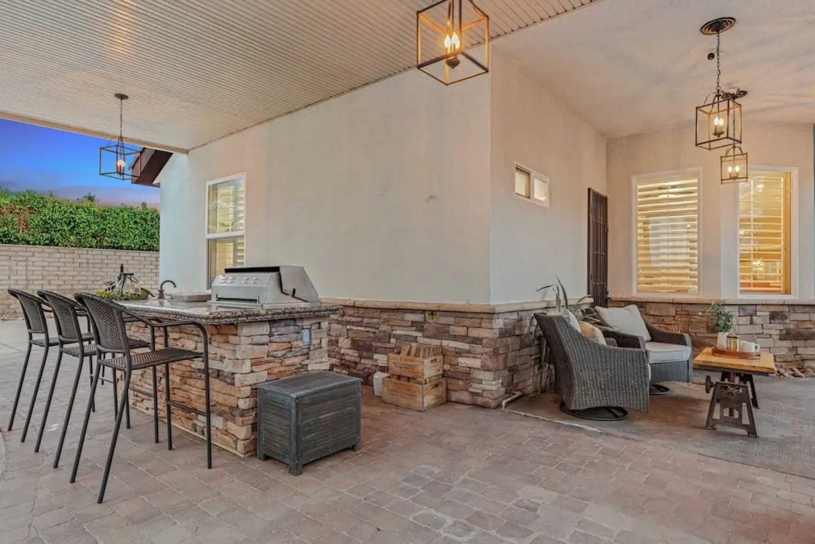 41 Palms Estate by Avantstay Indoor Pickleball, Pool, Hot Tub, Outdoor Kitchen