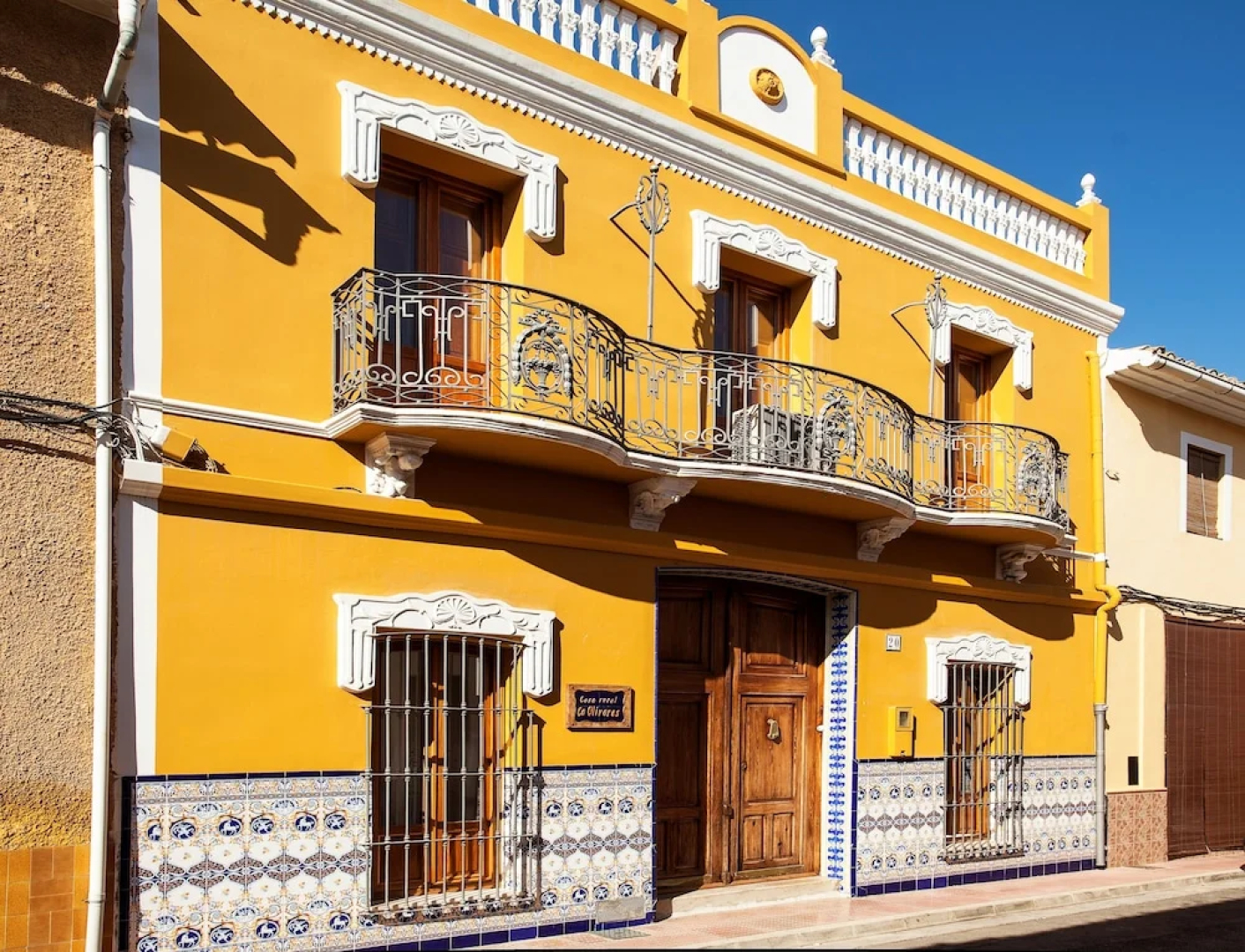 Typical Valencian House. Modernist Style. Recommended for Families