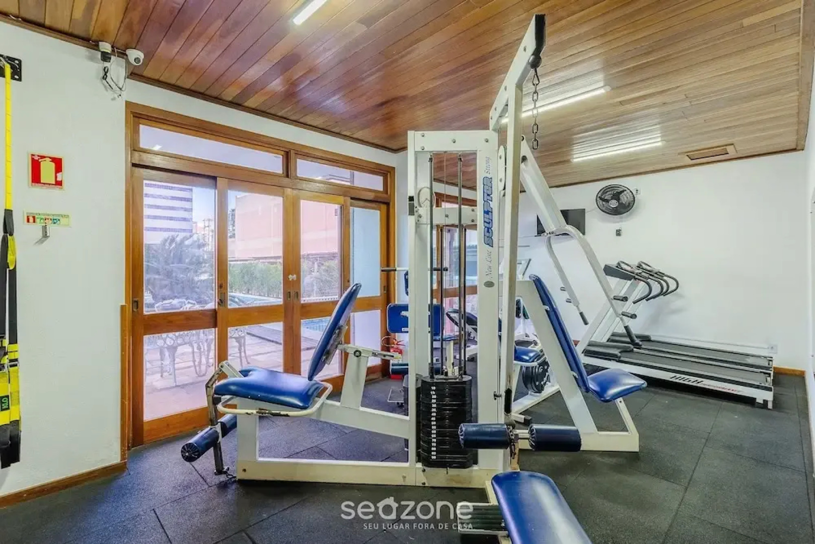 Complete Stay Just Minutes From Parks and Restaurants - PMN