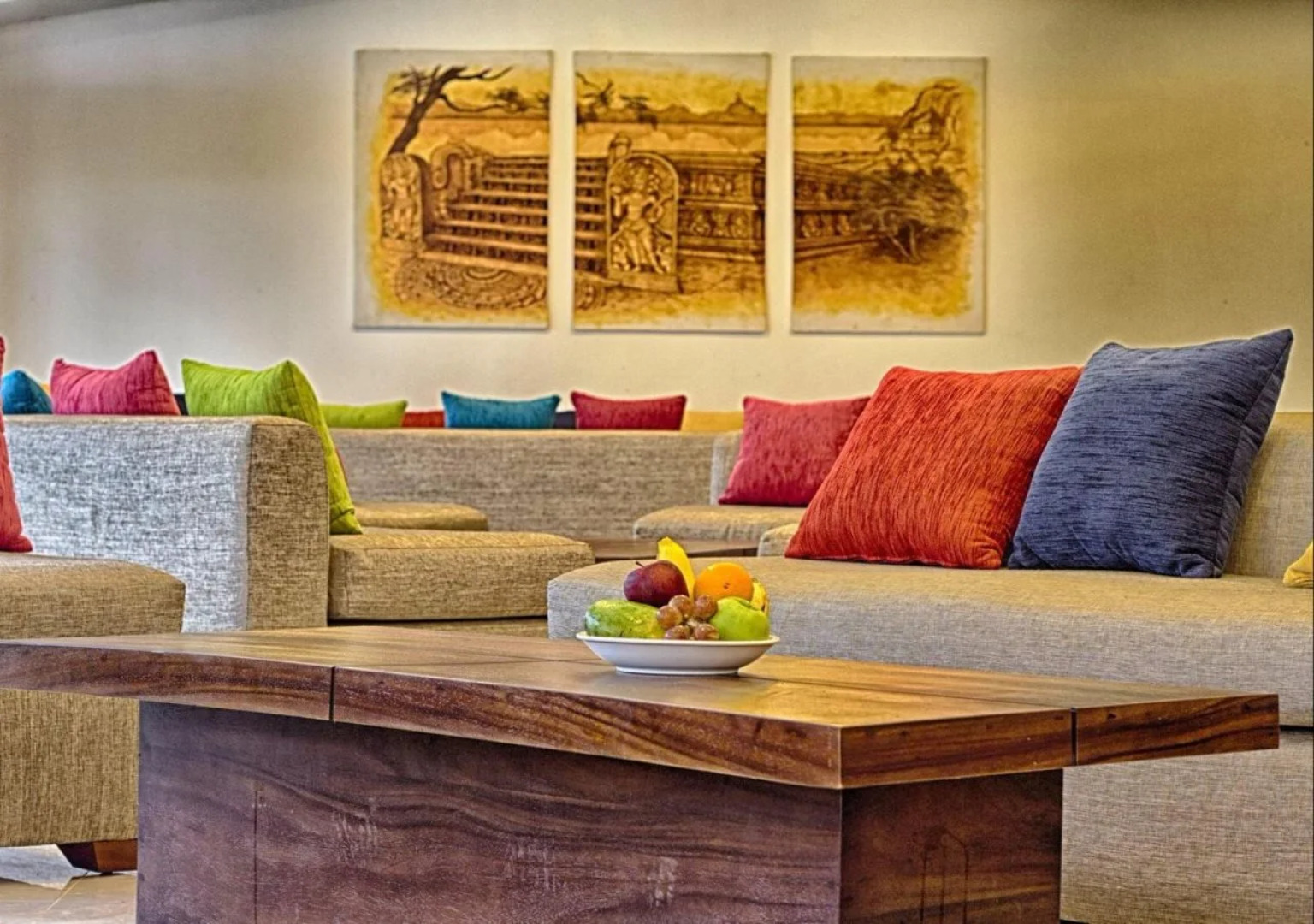 The Lakeside Hotel at Nuwarawewa