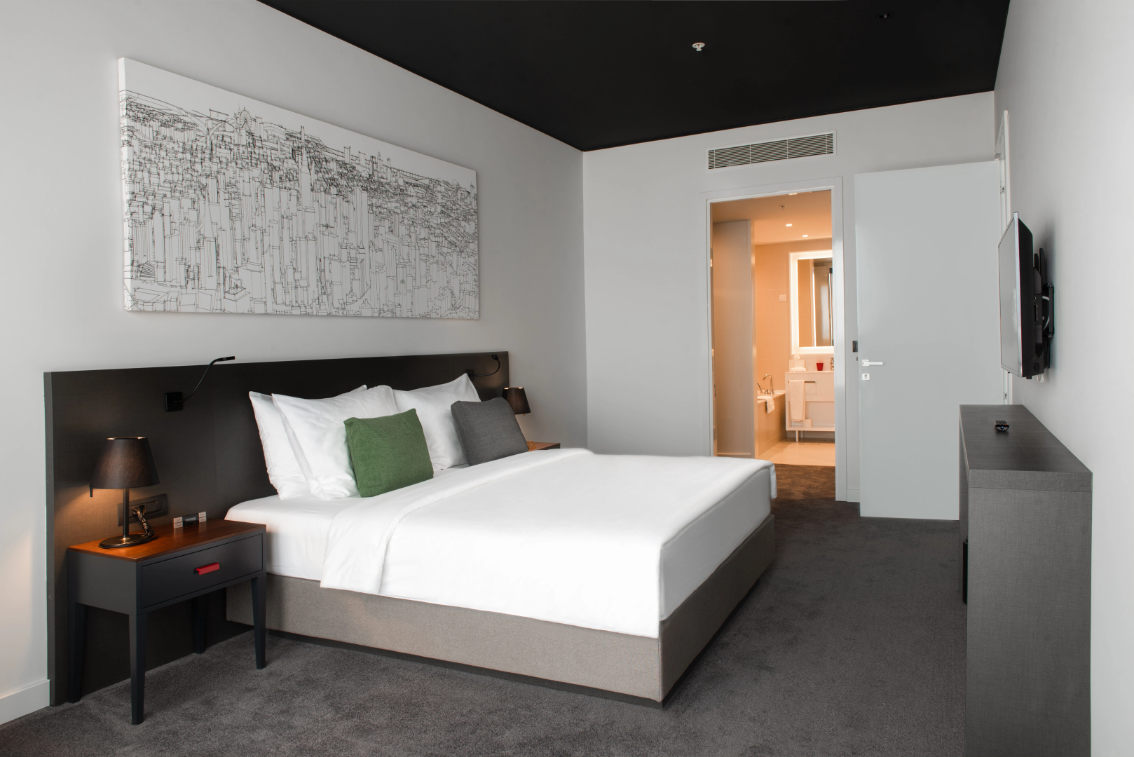 Crowne Plaza Podgorica, by IHG