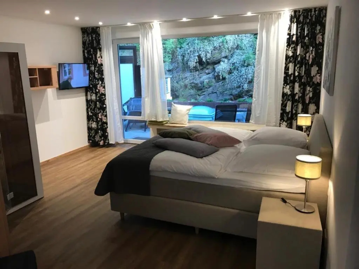 Ferienapartment: An Der Kunstakademie Heimbach