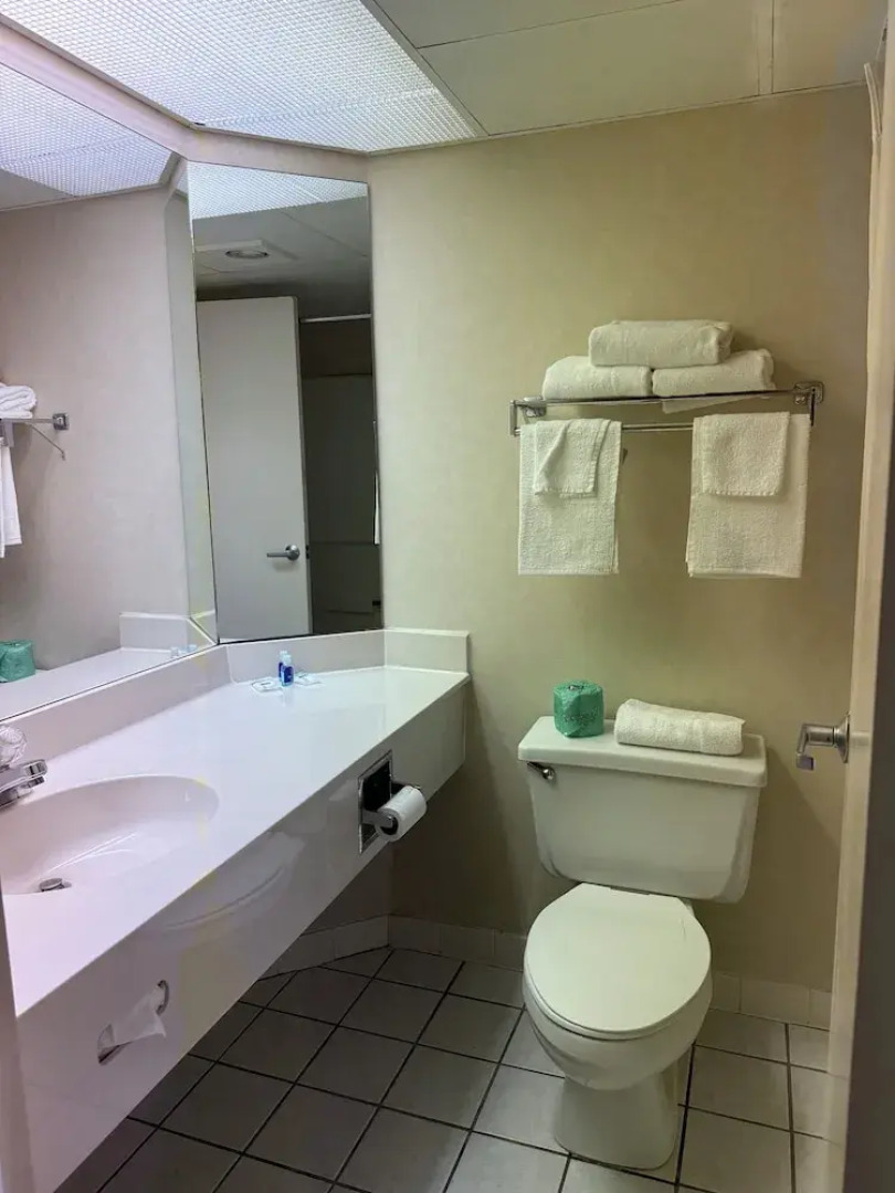 Comfort Inn On the River - Cherokee