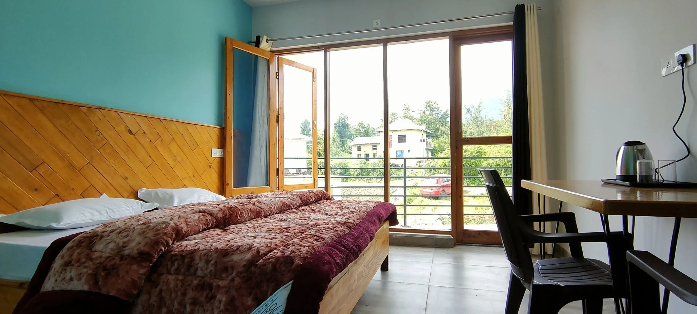 Flyscape Hostel