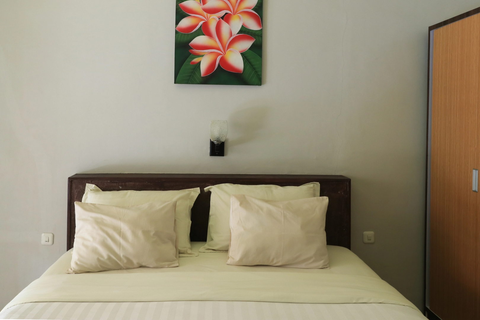 Senggigi Cottages Lombok by ZUZU
