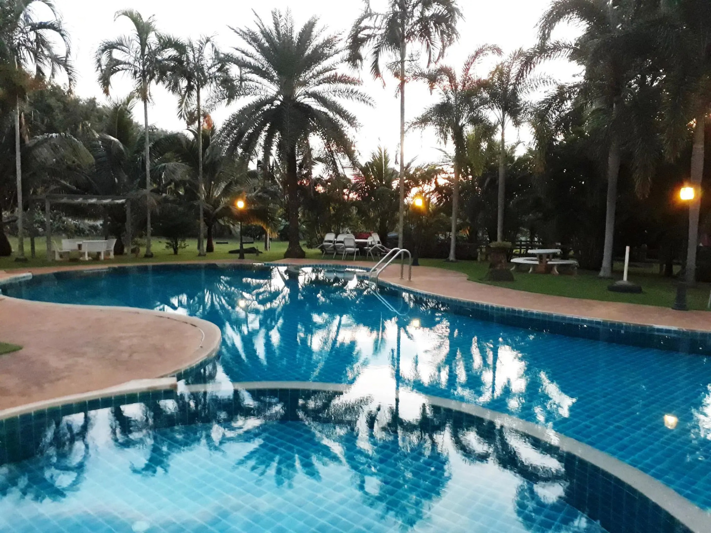 Pongsin Resort and Restaurant