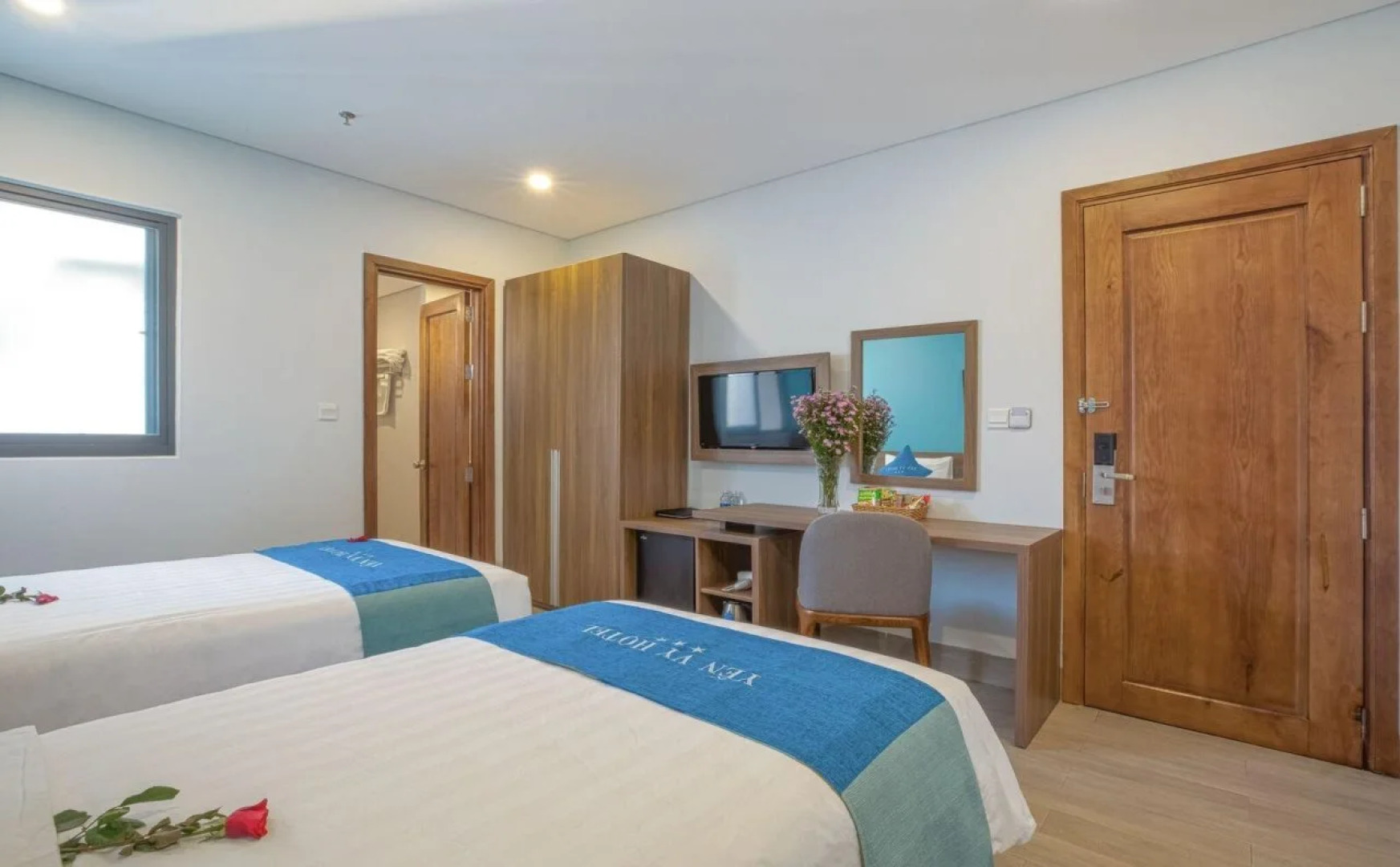 Yen Vy Hotel & Apartment