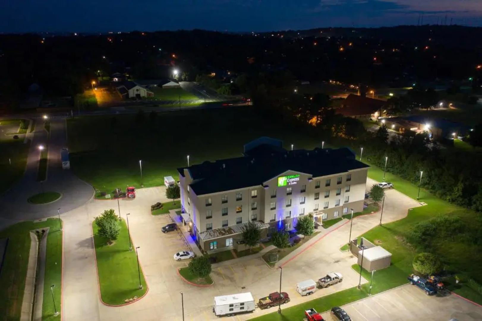 Holiday Inn Express Suites Van Buren-Ft Smith Area by IHG