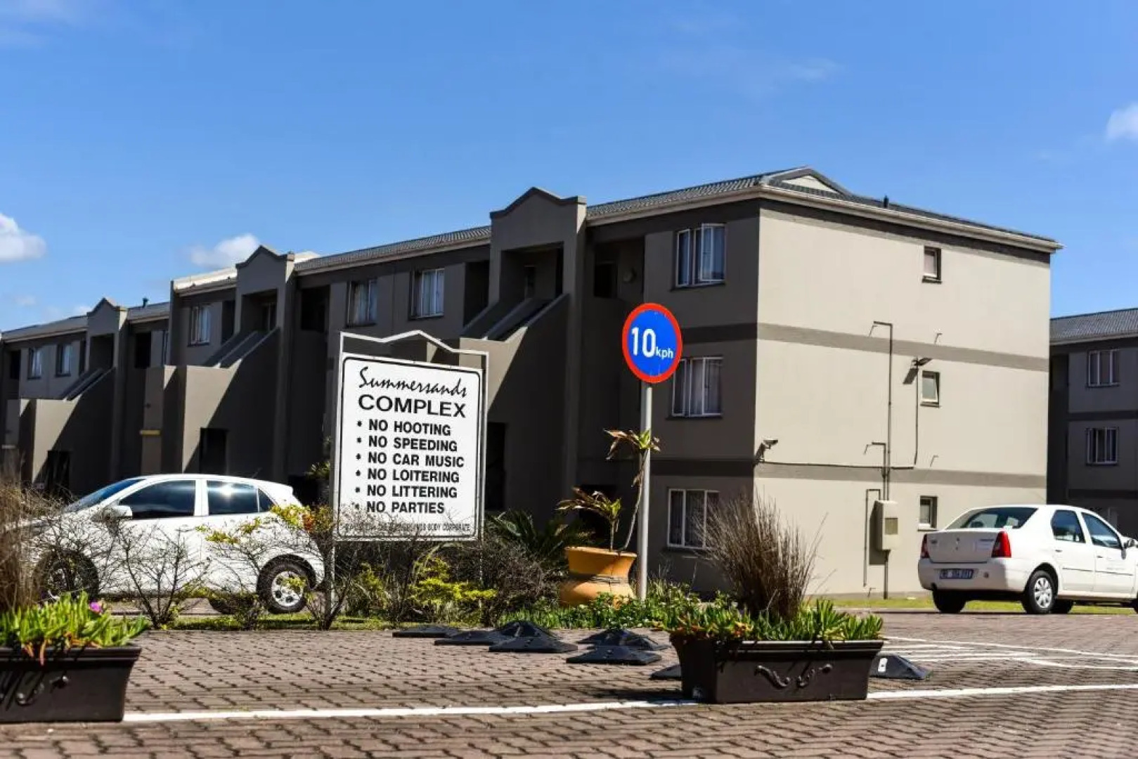 KADESE Holiday North Beach Durban