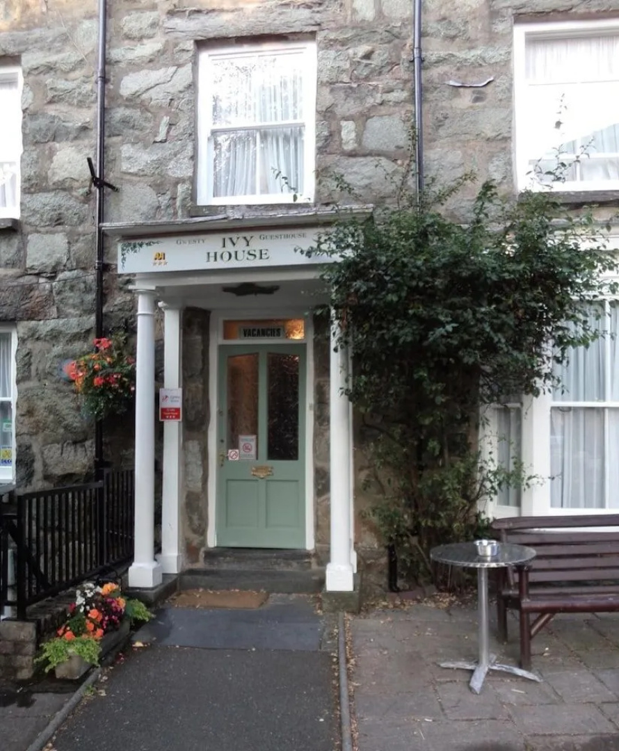 Ivy House