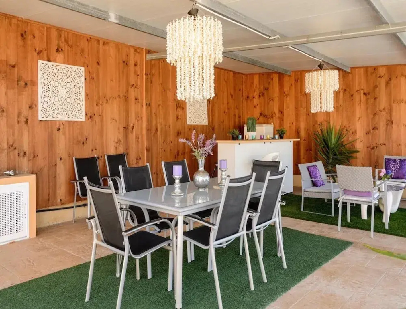 Modern Villa With Pool Near Town