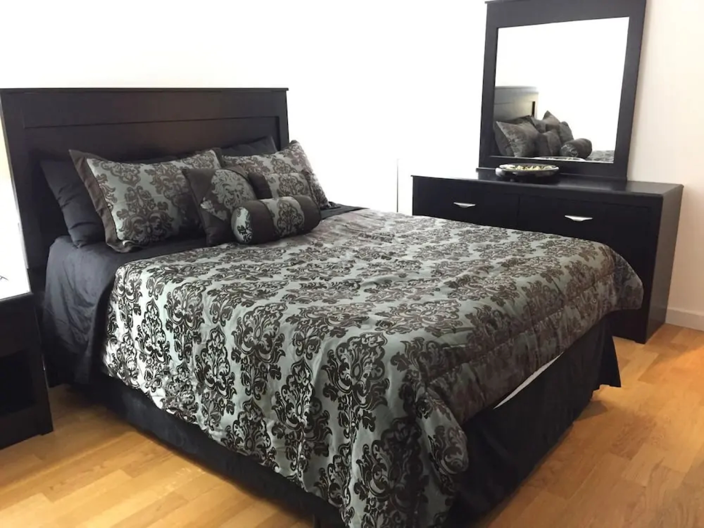 Royal Suites at Exchange Place