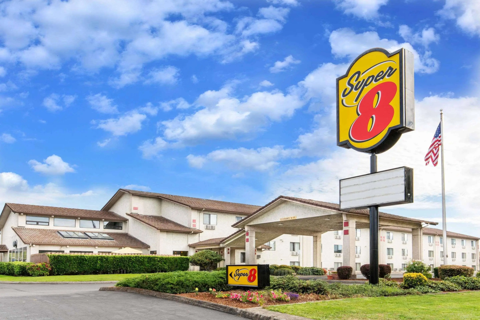 Super 8 Salem
