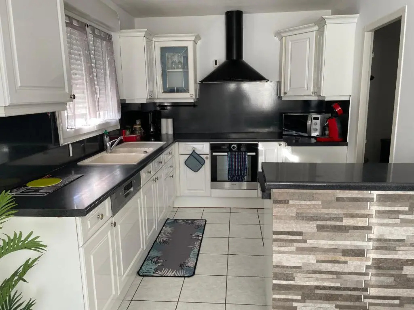 Maison entière 4 lits 8 pl avec jacuzzi proche du safari de Peaugres