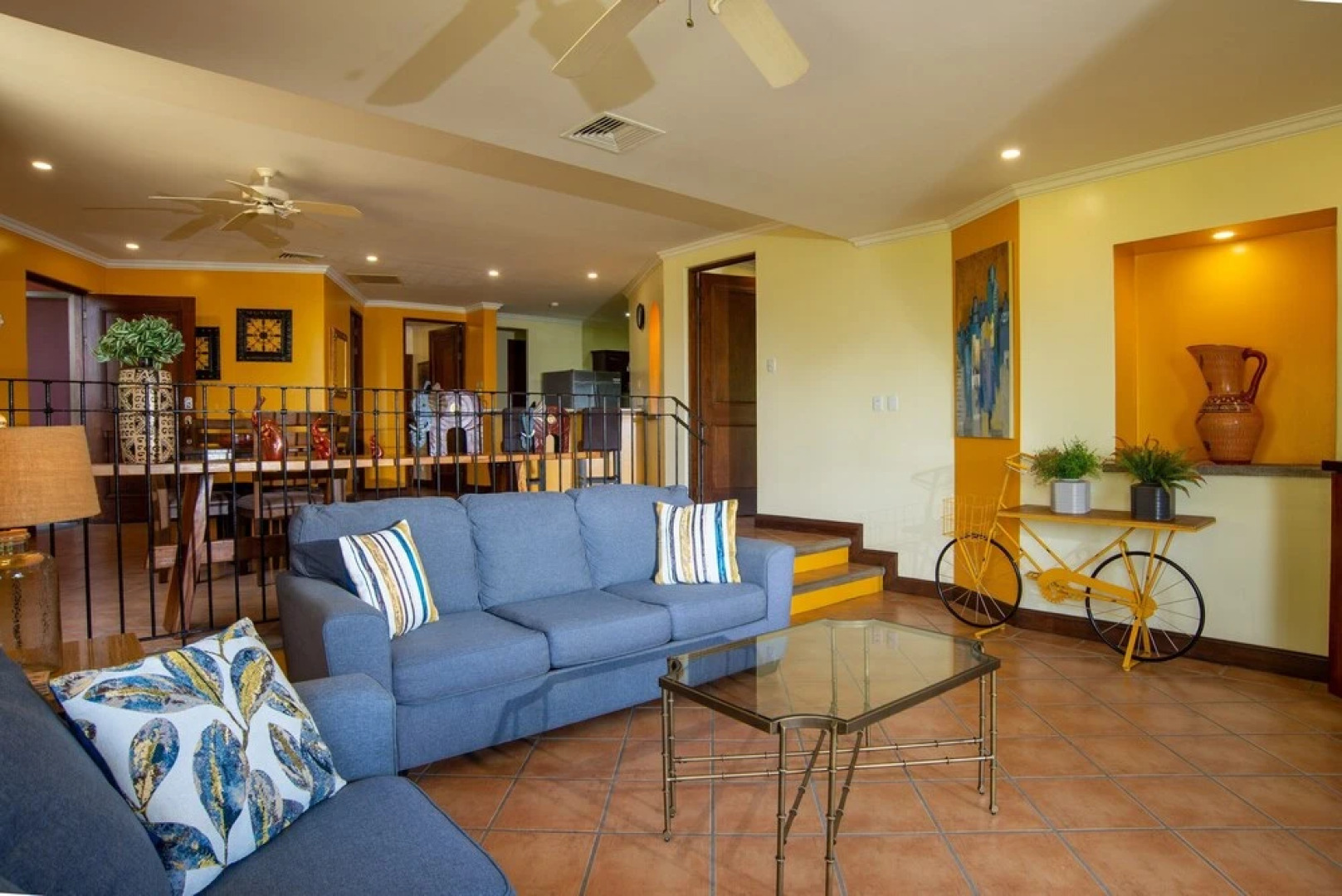 Peek-a-Boo Ocean view Condo at Reserva Conchal