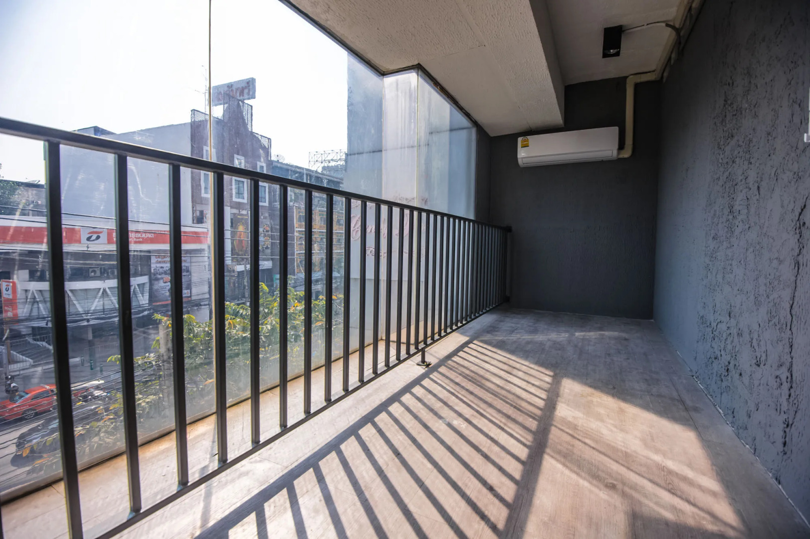 Glur Central Pratunam