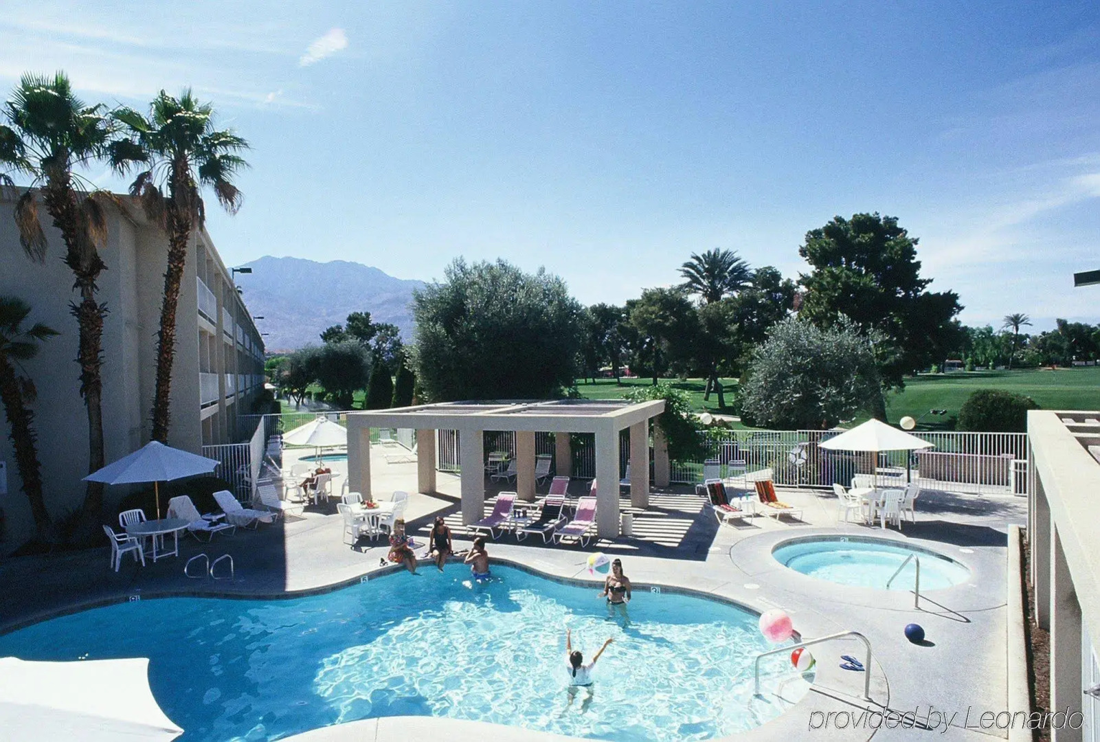 WorldMark Palm Springs - Plaza Resort and Spa
