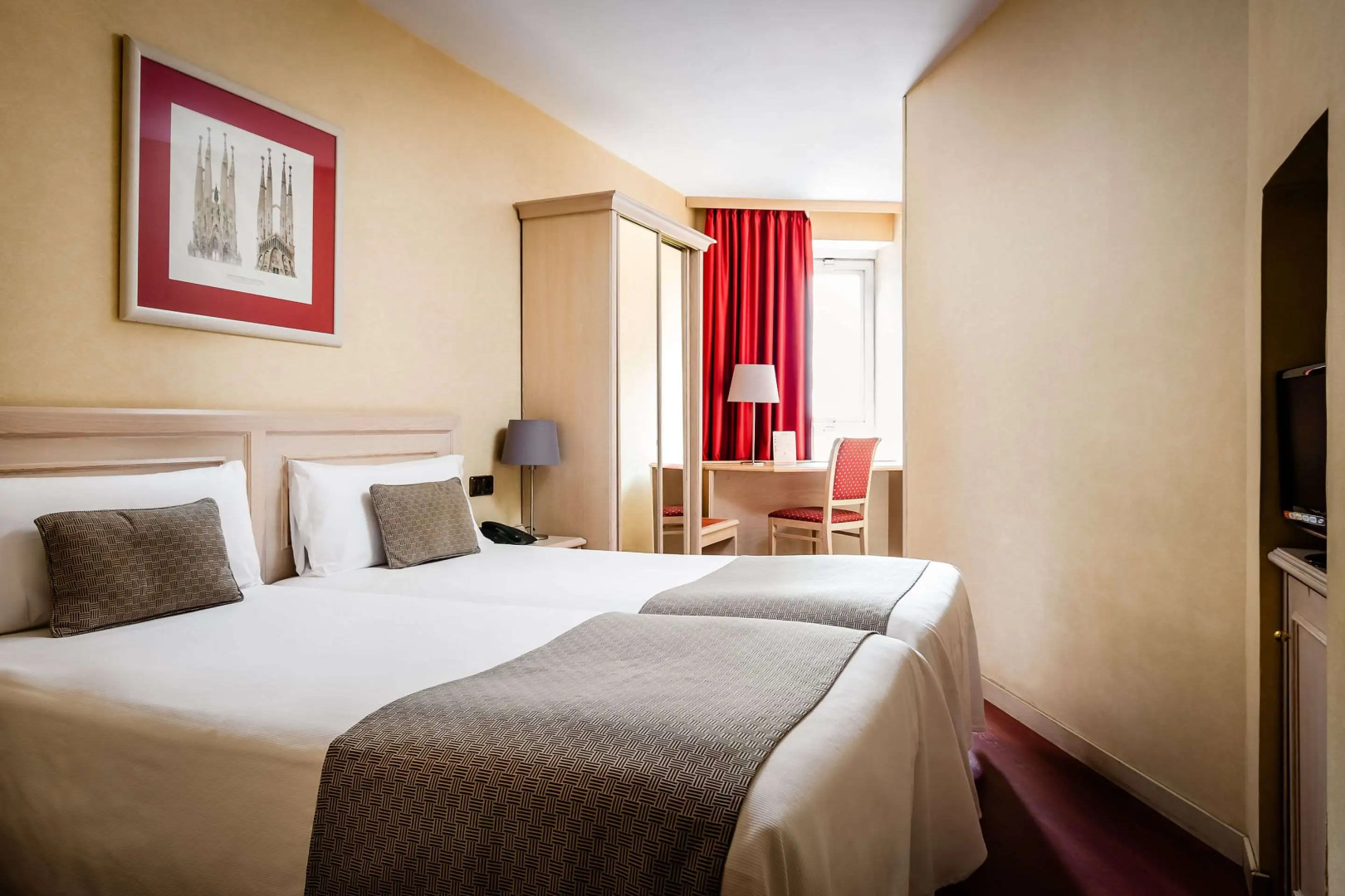 Отель Sunotel Junior