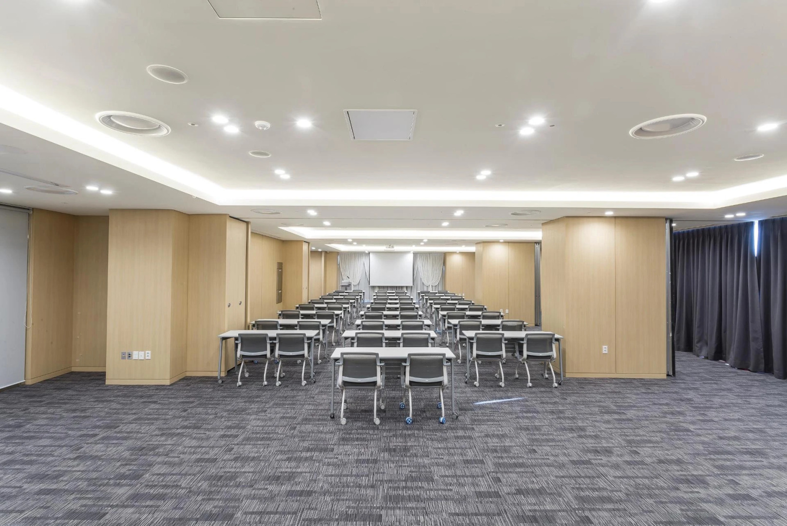 Centum Primus Hotel